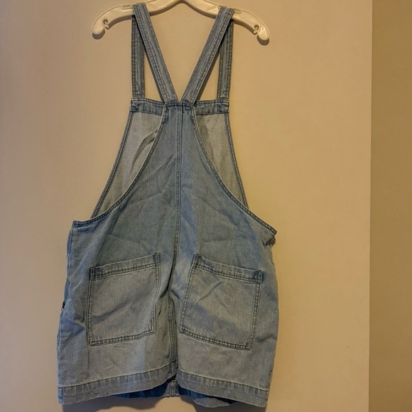 Universal Thread Overalls Dress Blue Denim Light Wash - Size Large - Picture 2 of 5